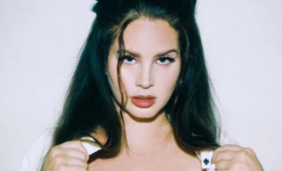 Lana Del Rey nagrała piosenkę do serialu Apple TV+ The New Look